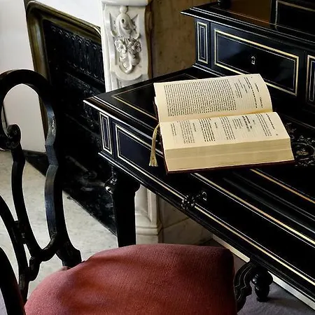 Hotel Manoir De La Roseraie - Les Collectionneurs Grignan