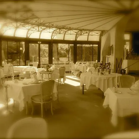 Manoir De La Roseraie - Les Collectionneurs Hotel
