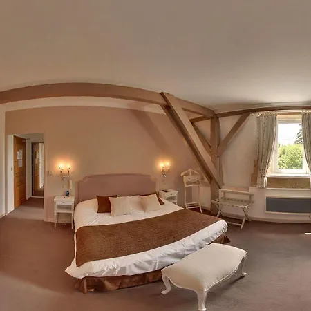 Manoir De La Roseraie - Les Collectionneurs Hotel Grignan
