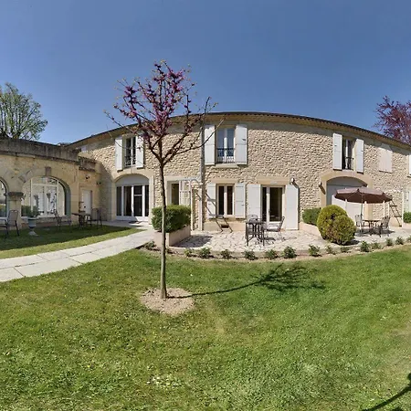 Manoir De La Roseraie - Les Collectionneurs 4* Grignan